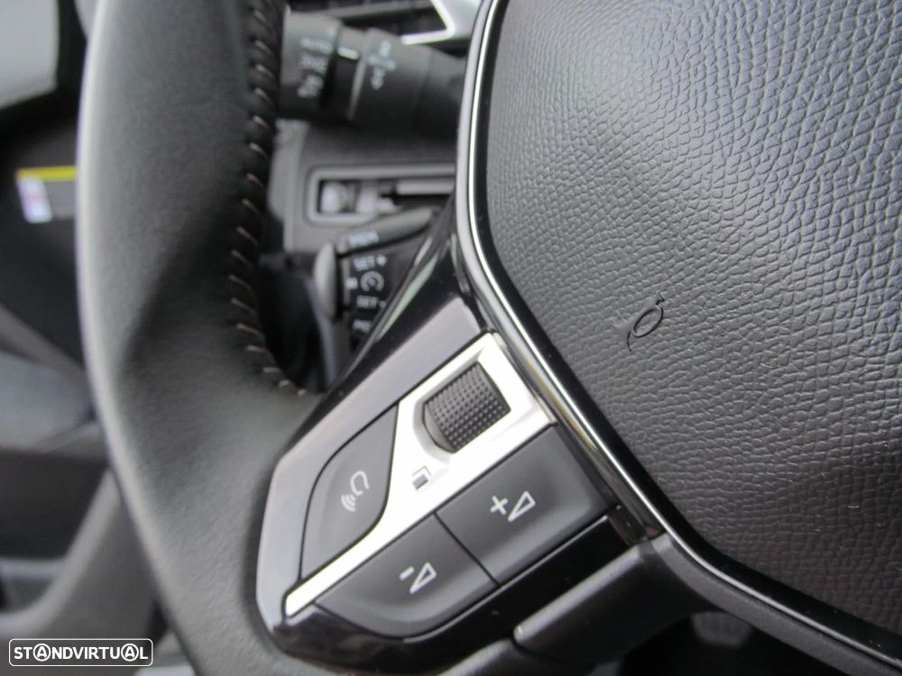 Peugeot 3008 PureTech 130 Stop & Start GPF Active Business-Pack - 21