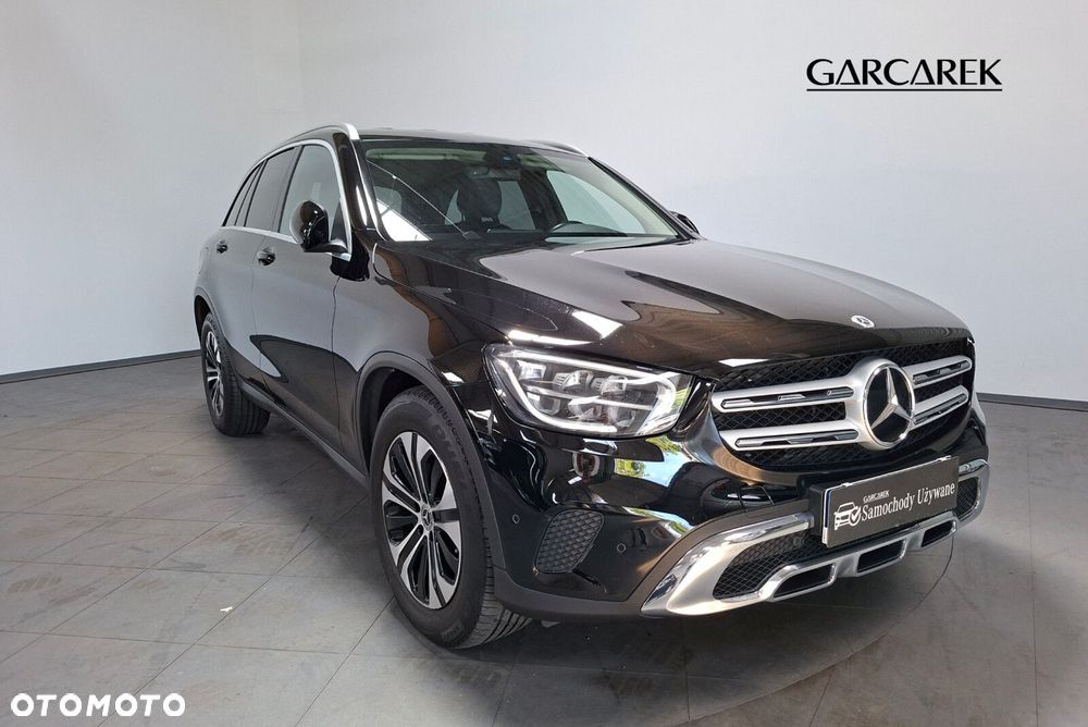 Mercedes-Benz GLC - 4