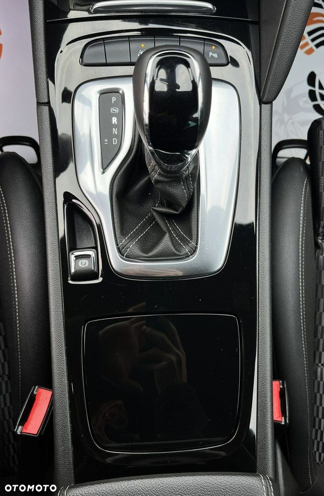 Opel Insignia 2.0 CDTI Elegance S&S - 18