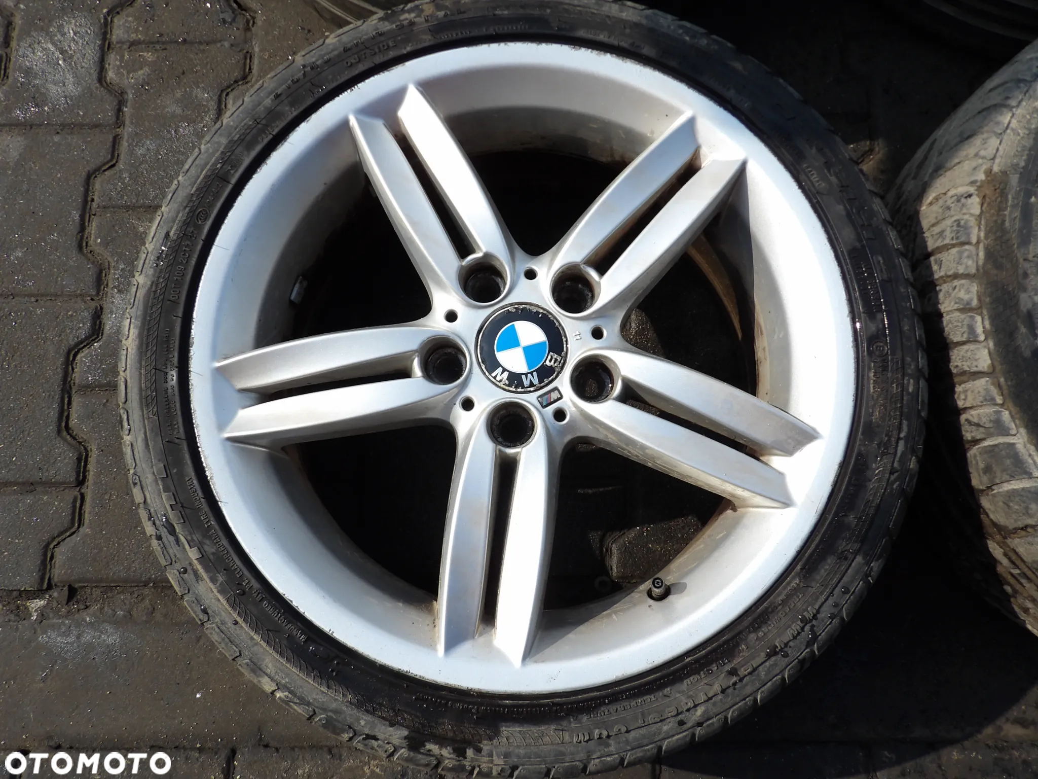 BMW - 87 - M PAKIET - FELGI ALUMINIOWE STYLING 208 - DWA ROZMIARY - 8,5Jx18 EH2 IS52 - 7,5Jx18 EH2 IS49 - 7839305  8036939 - 2