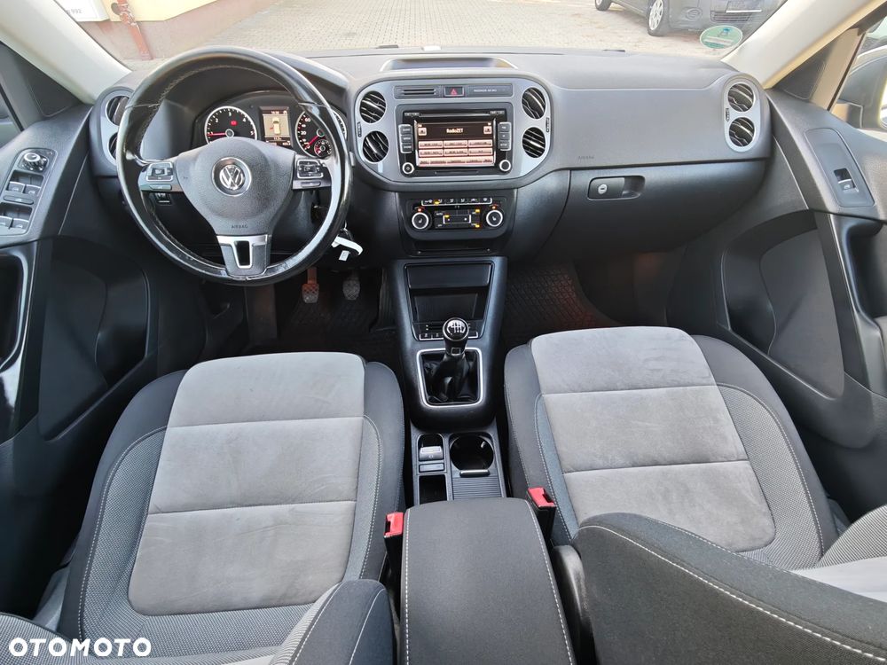 Volkswagen Tiguan - 23