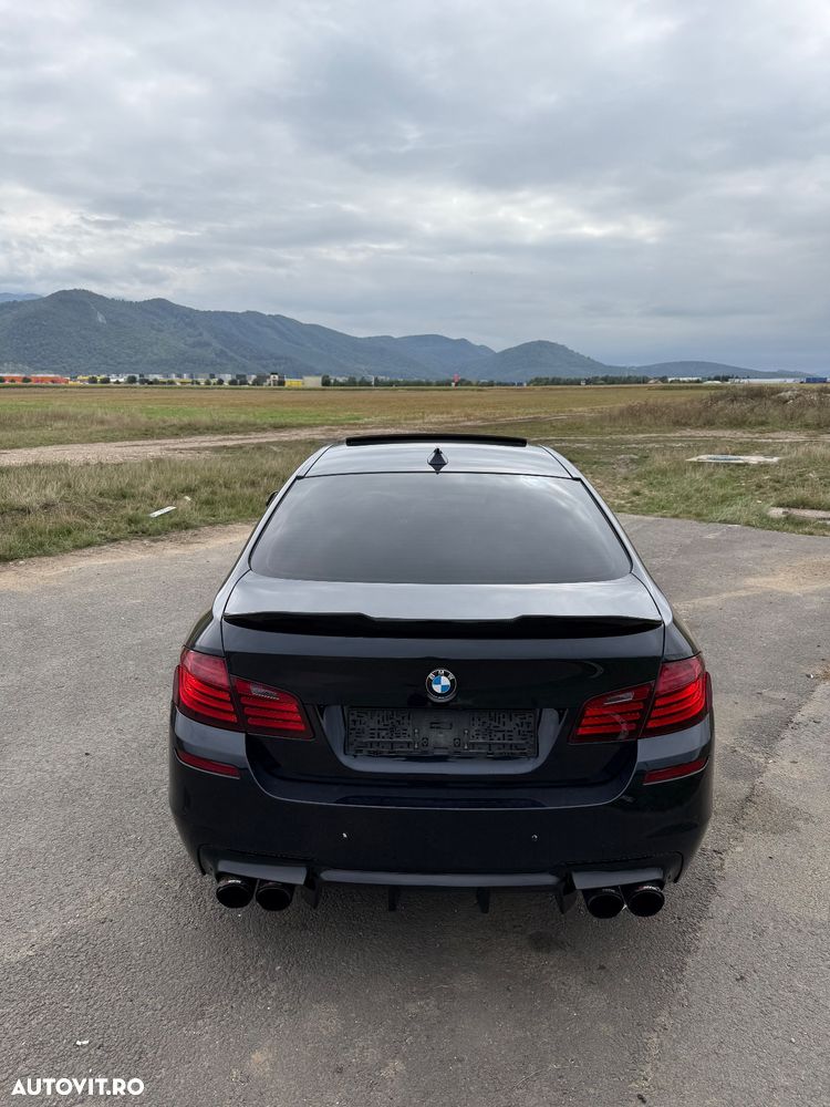 BMW Seria 5 535d xDrive - 7