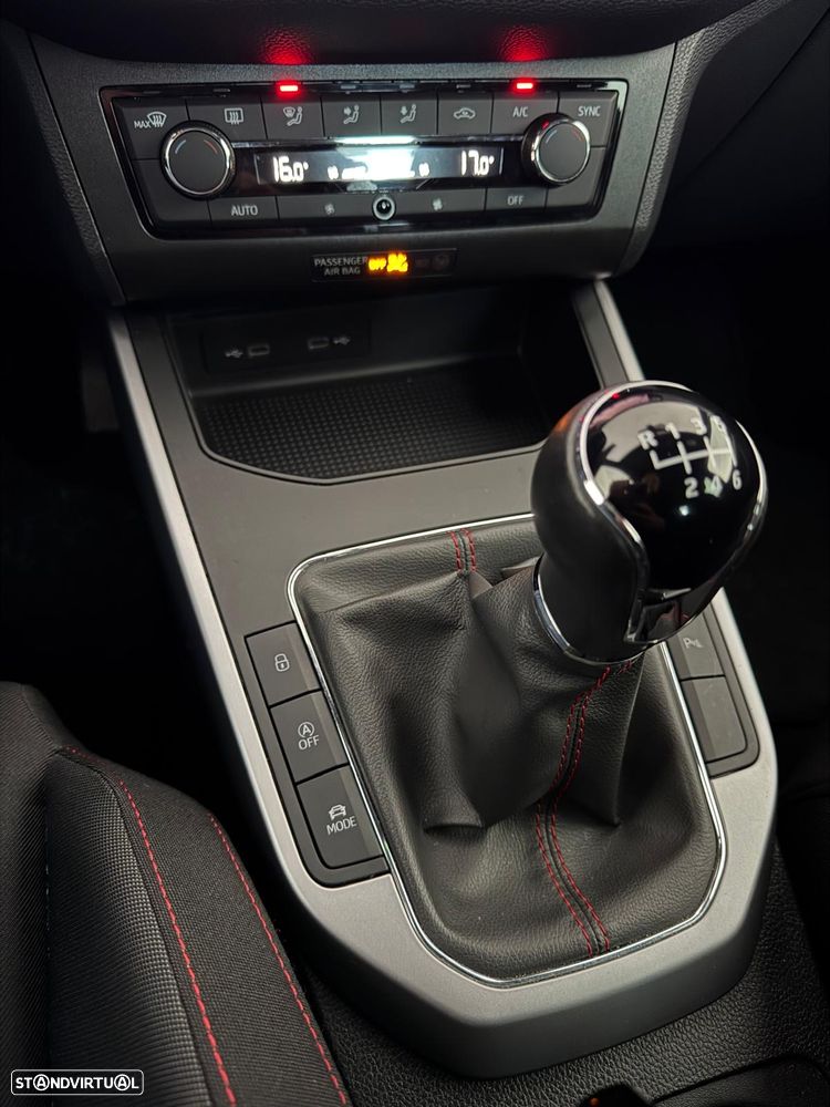 SEAT Arona 1.0 TSI FR - 12