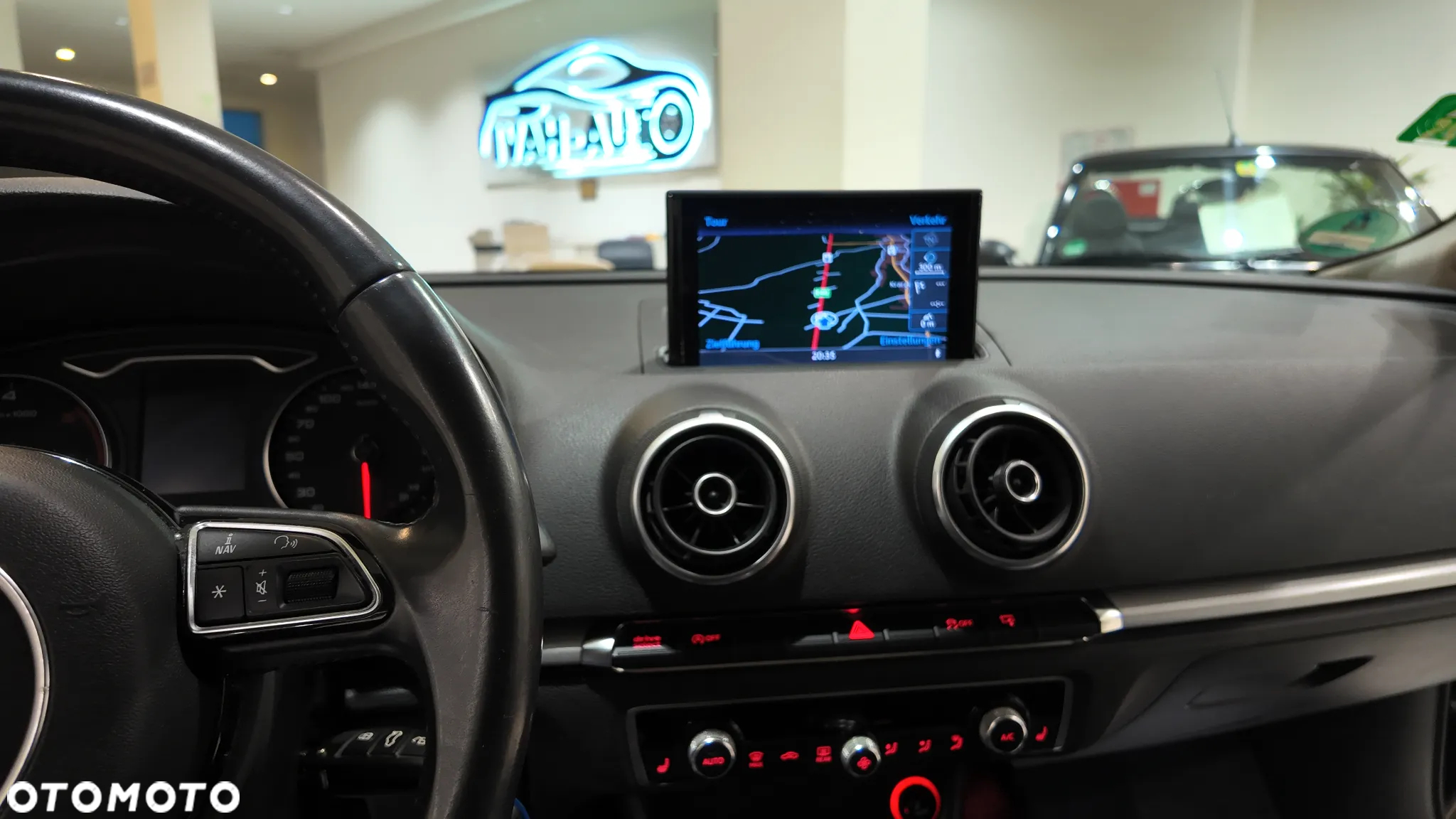 Audi A3 1.6 TDI Sportback S tronic Ambiente - 26