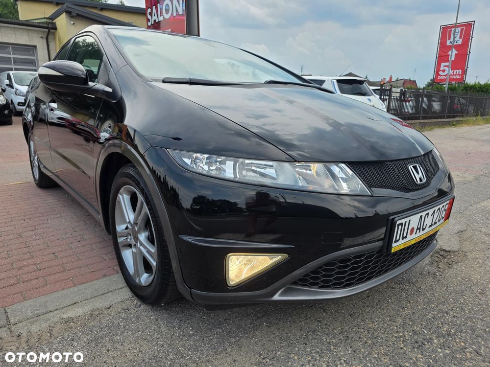 Honda Civic 1.4 i-VTEC Sport - 3