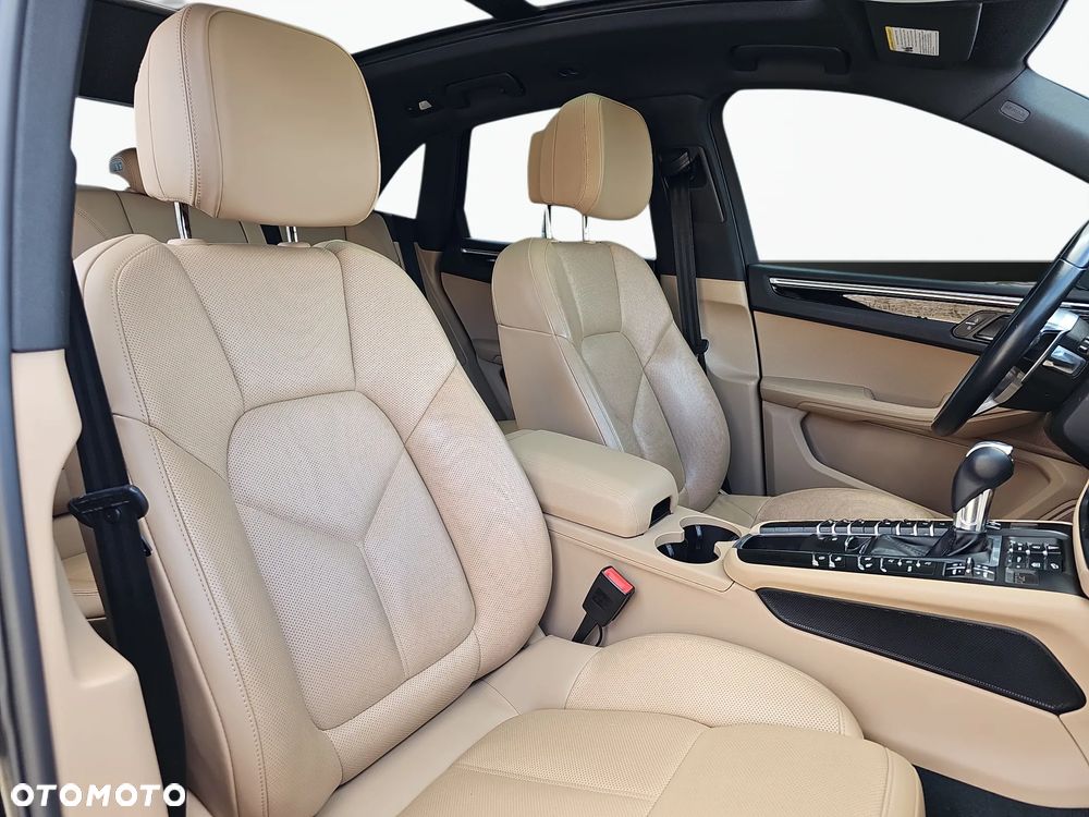 Porsche Macan PDK - 14