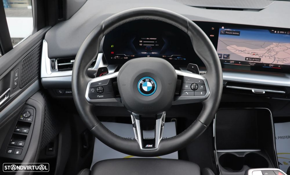 BMW 225xe Active Tourer e xDrive Pack Desportivo M - 9