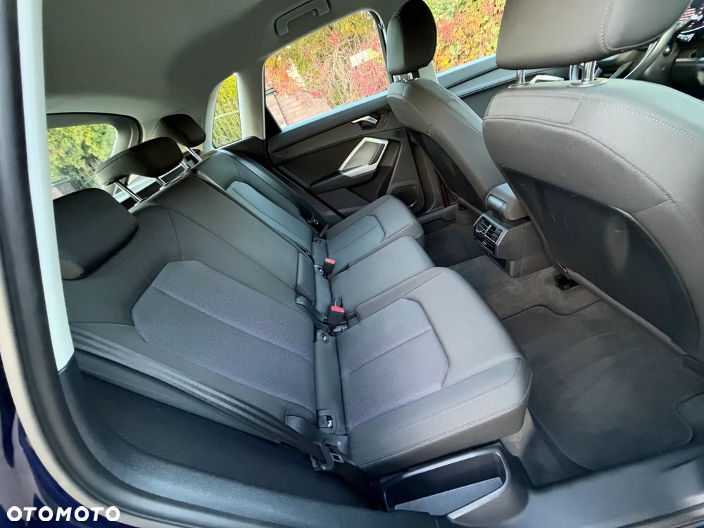 Audi Q3 35 TDI S tronic - 32