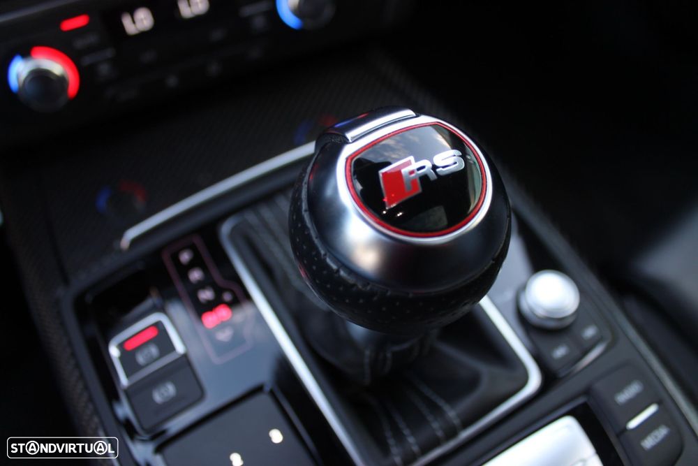 Audi RS6 Avant - 45