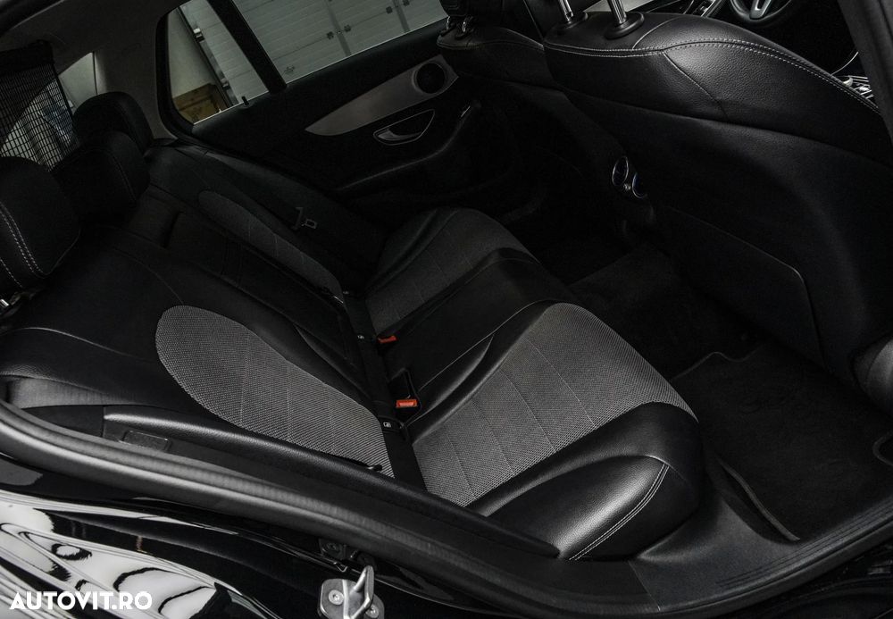 Mercedes-Benz E 220 d T-Modell Aut. - 16