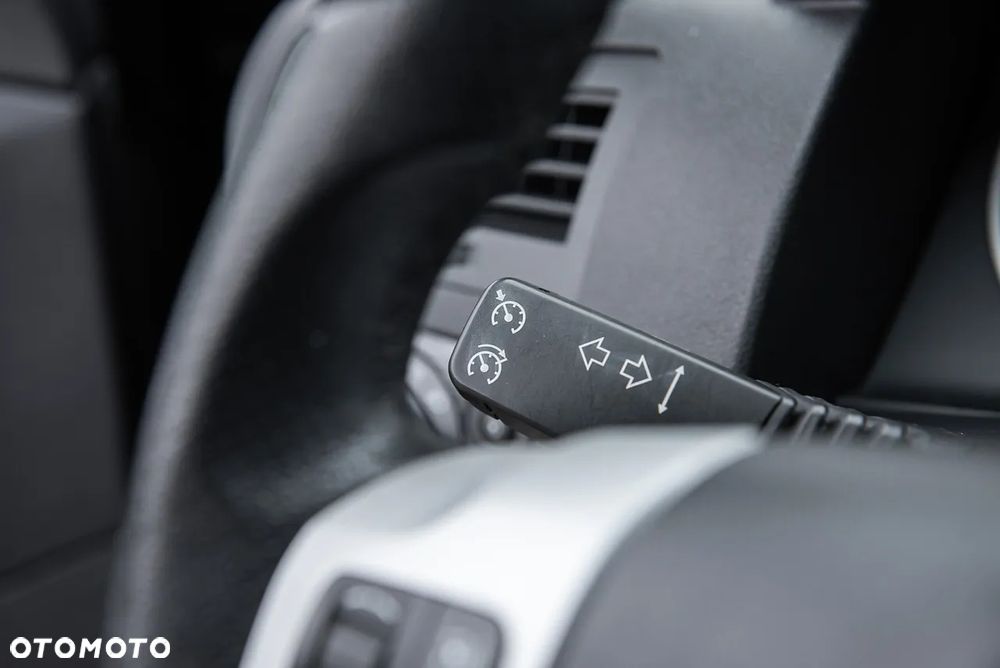 Opel Astra 2.0 Turbo Edition Plus - 24