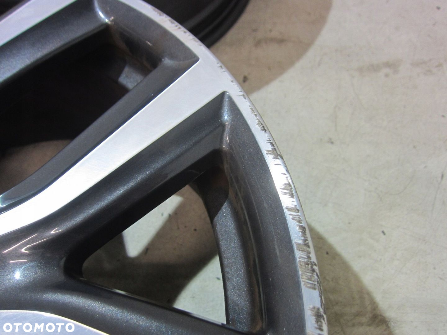 BMW X1 F48 X2 FELGI ALUMINIOWE 36116851785 6851785 19" 8J KOMPLET ET47 - 9