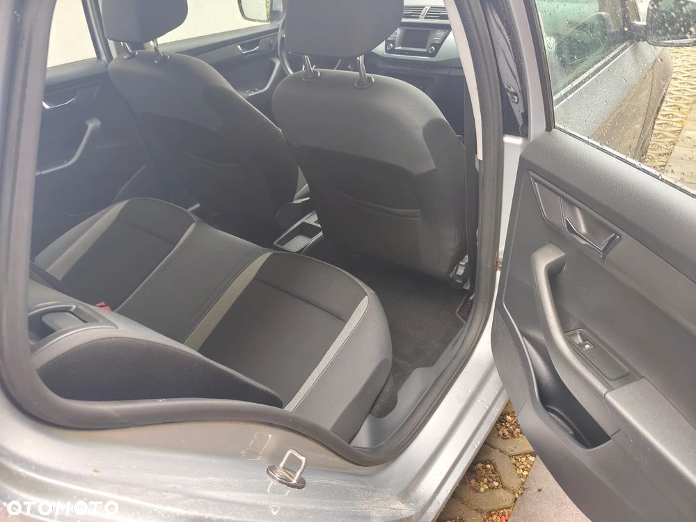 Skoda Fabia 1.2 TSI Drive DSG - 16