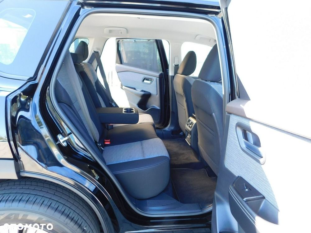 Nissan X-Trail - 10