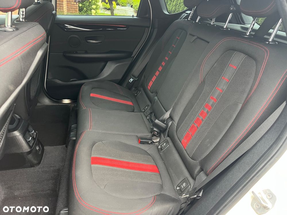 BMW Seria 2 218d xDrive Sport-Aut Sport Line - 21