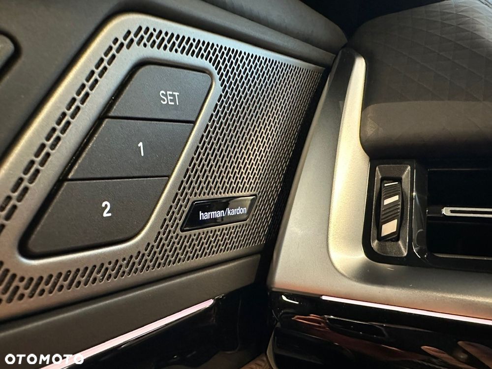 BMW X2 sDrive18d M Sport - 9