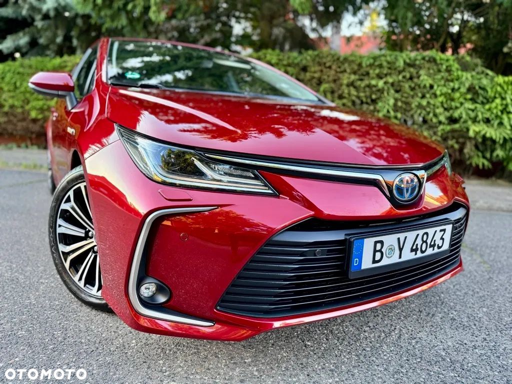 Toyota Corolla 1.8 Hybrid Executive - 1