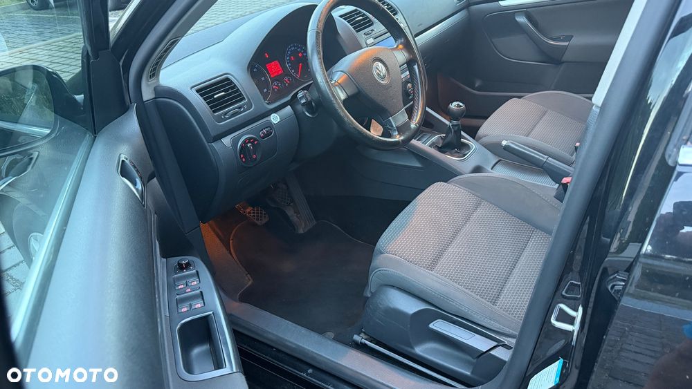 Volkswagen Golf 1.9 TDI DPF Comfortline - 7