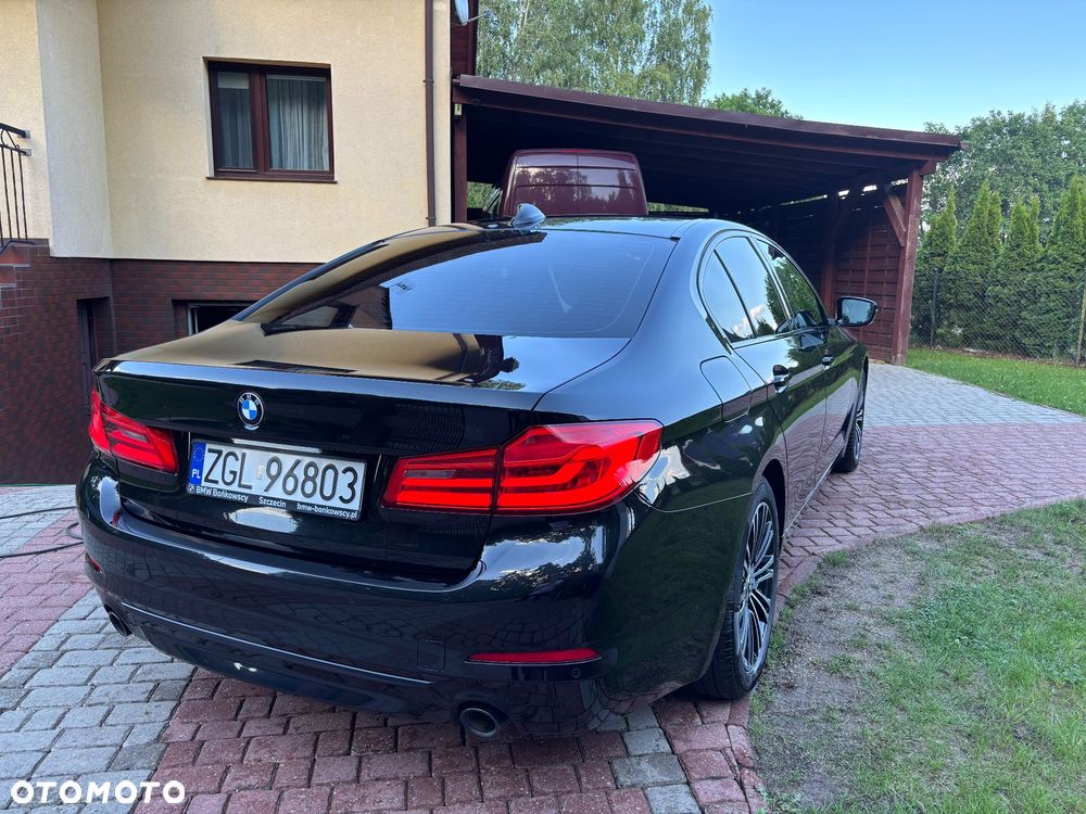 BMW Seria 5 518d Sport Line sport - 9