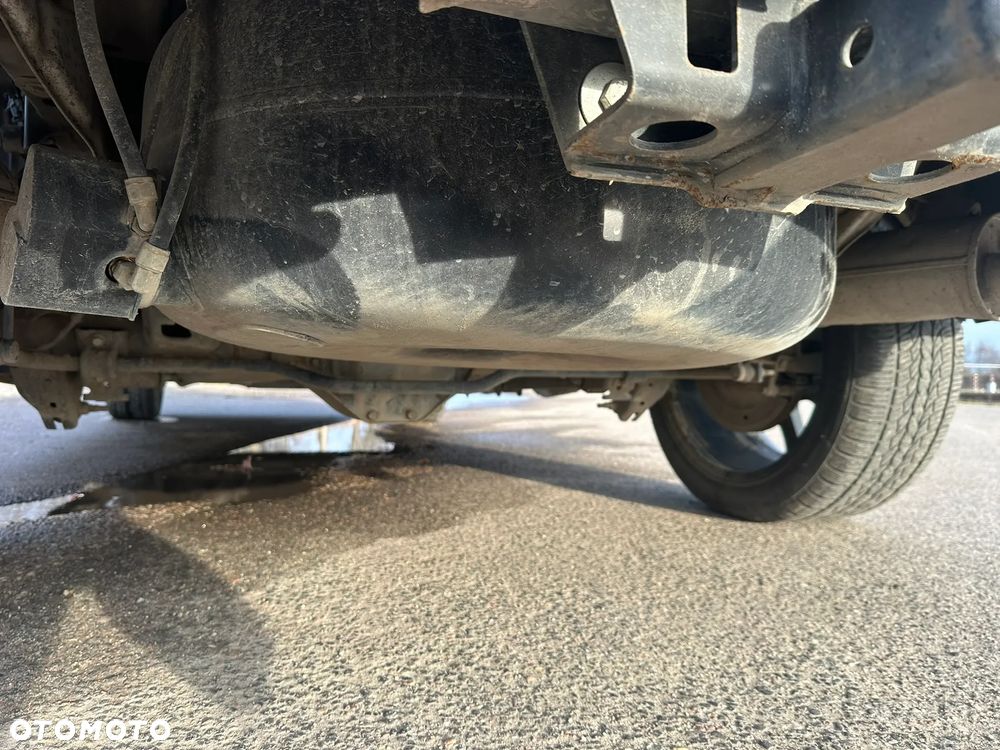 RAM 1500 5.7 Crew Cab Shortbed Laramie Black - 20