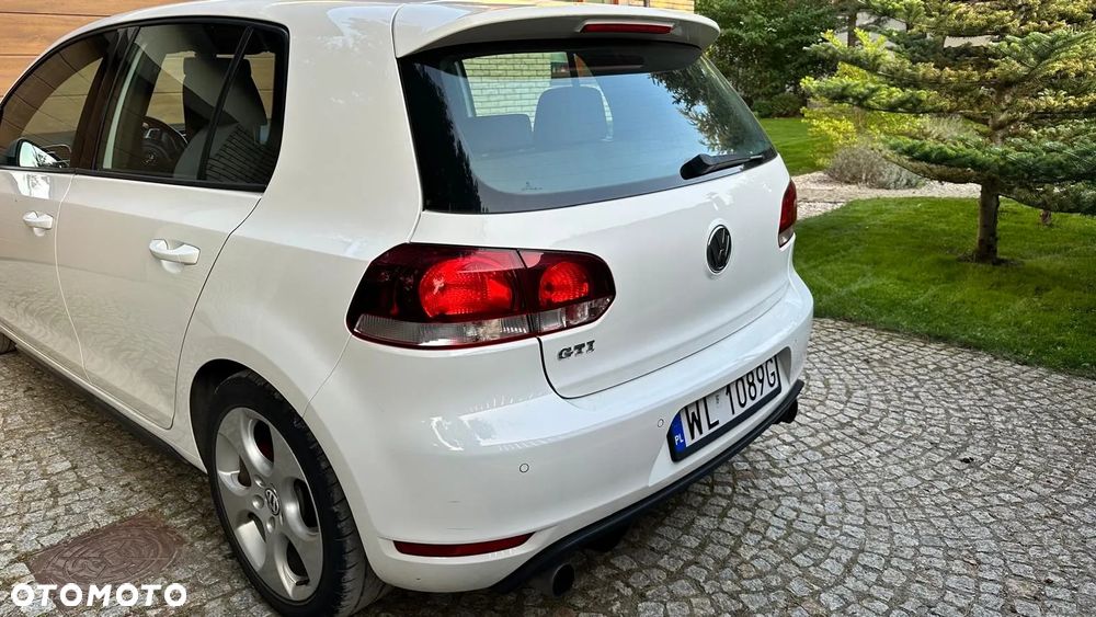 Volkswagen Golf ver-vi-2-0-tsi-gti-dsg - 8