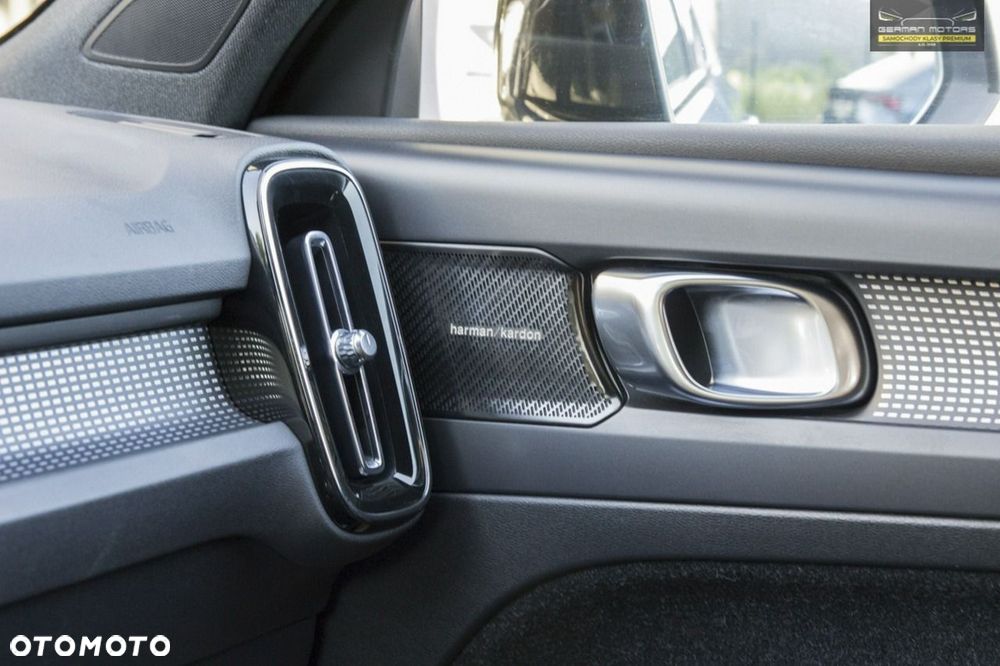 Volvo XC 40 - 31