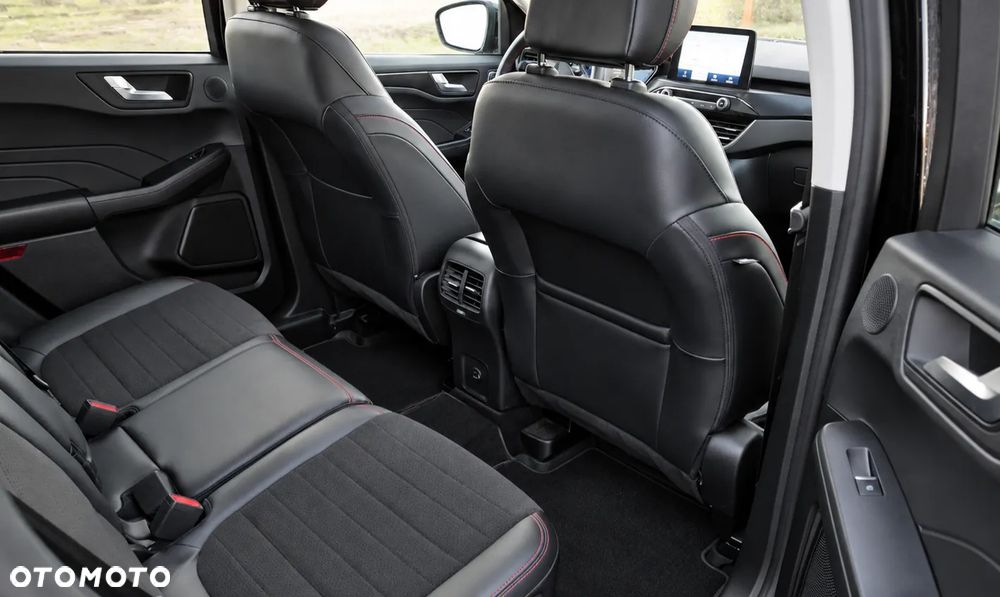 Ford Kuga - 21