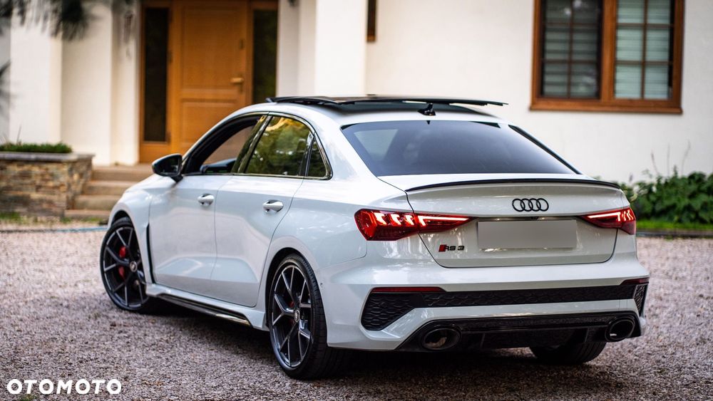 Audi RS3 Sportback - 16