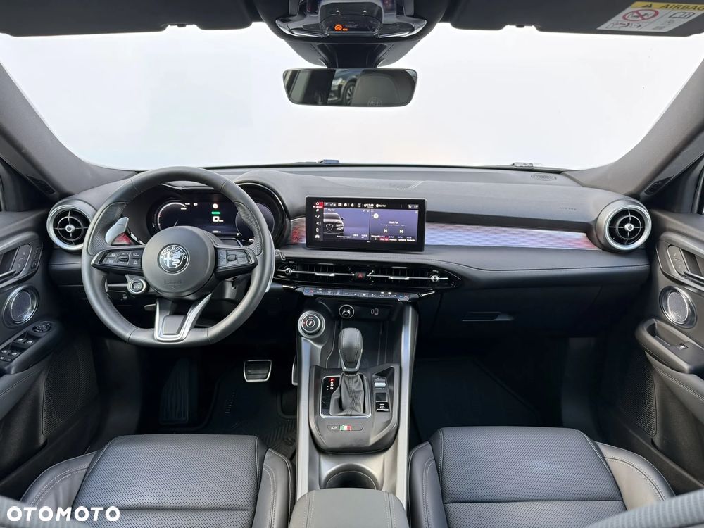 Alfa Romeo Tonale 1.5 T4 GSE mHEV Veloce DCT - 15