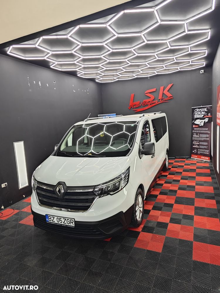 Renault Trafic Combi 2.0 Blue dCi 110 S&S L2 8+1 Zen - 11