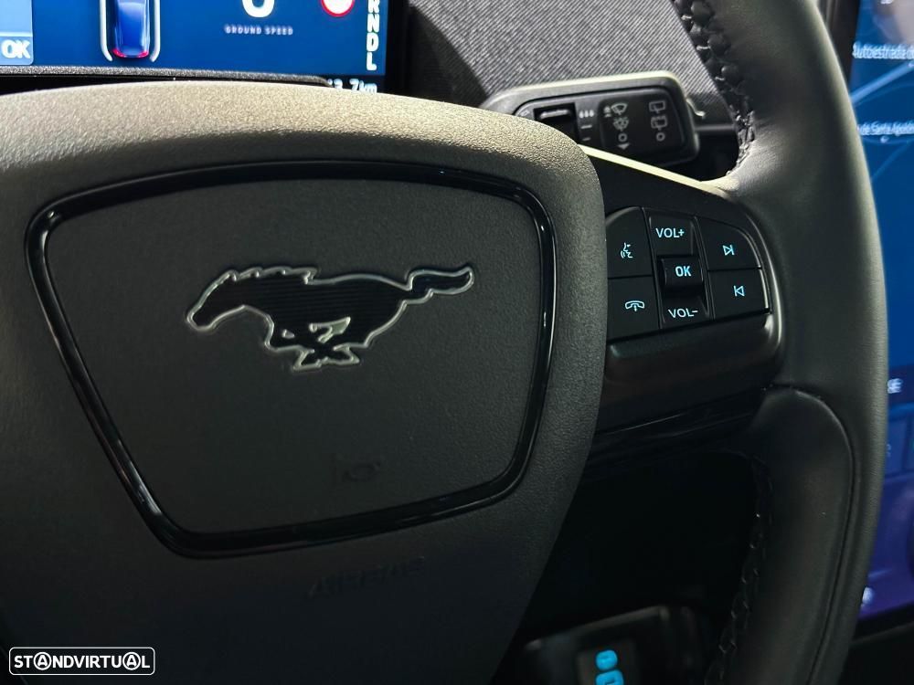 Ford Mustang Mach-E 98.7 kWh Premium - 37