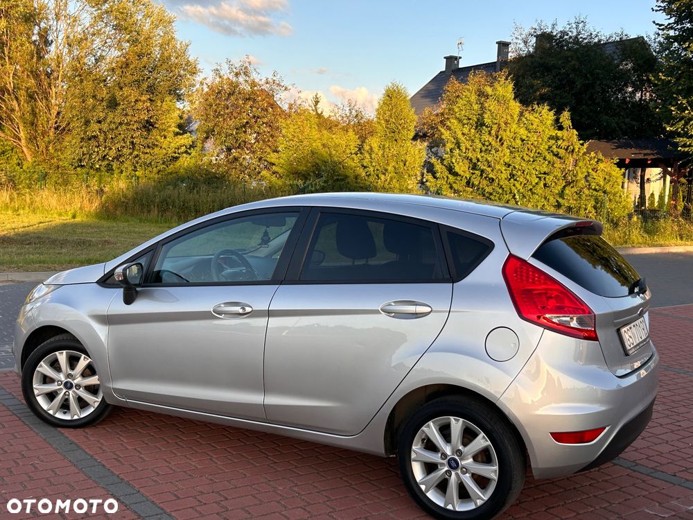 Ford Fiesta 1.25 Trend EU5 - 9