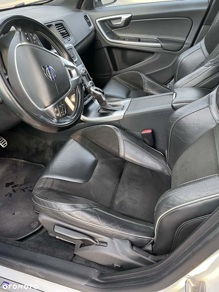 Volvo S60 D4 Geartronic - 12