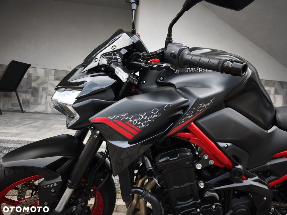 Kawasaki Z 900 - 6