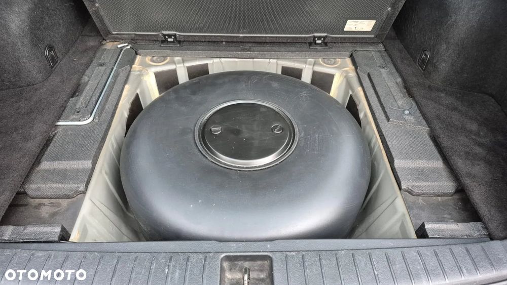 Subaru Outback Legacy 2.5RA 000 - 24