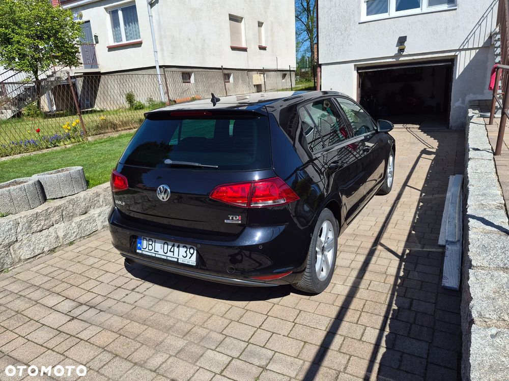 Volkswagen Golf 1.6 TDI DPF BlueMotion - 5