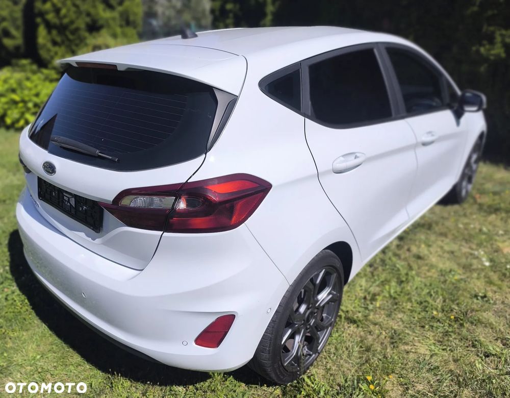 Ford Fiesta - 7