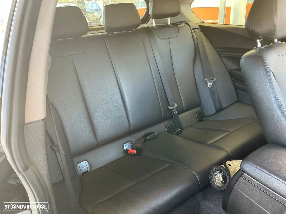 BMW 116 d EDynamics Line Sport - 8