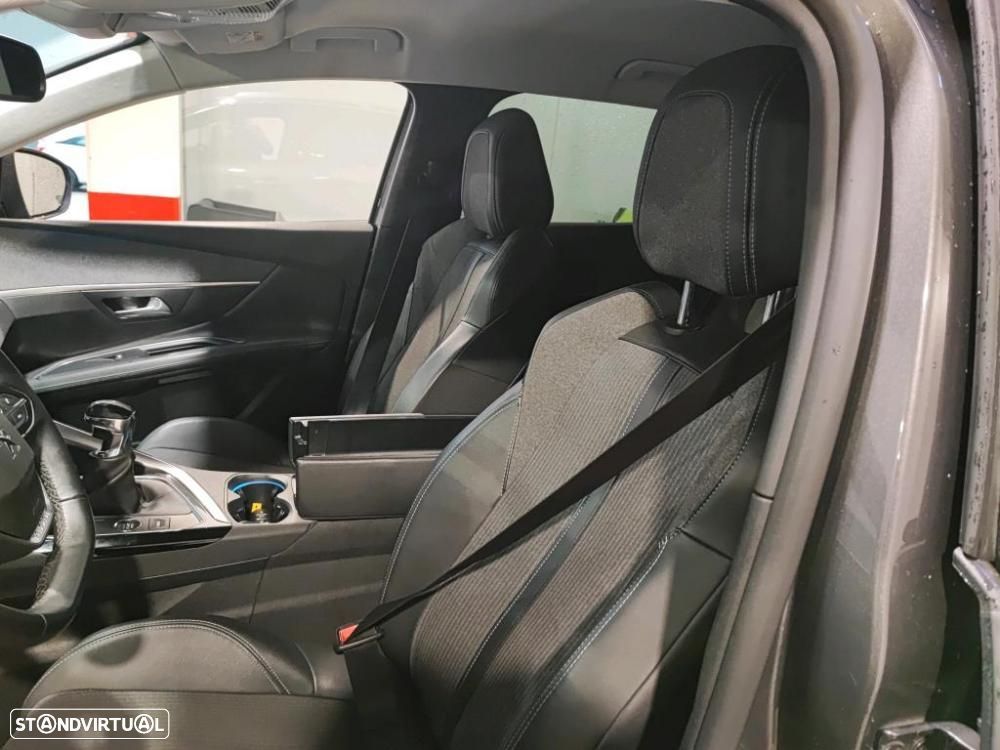 Peugeot 3008 1.5 BlueHDi Allure Pack - 4