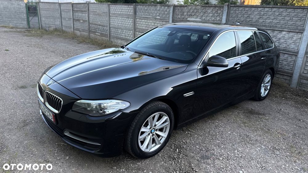 BMW Seria 5 520d - 29