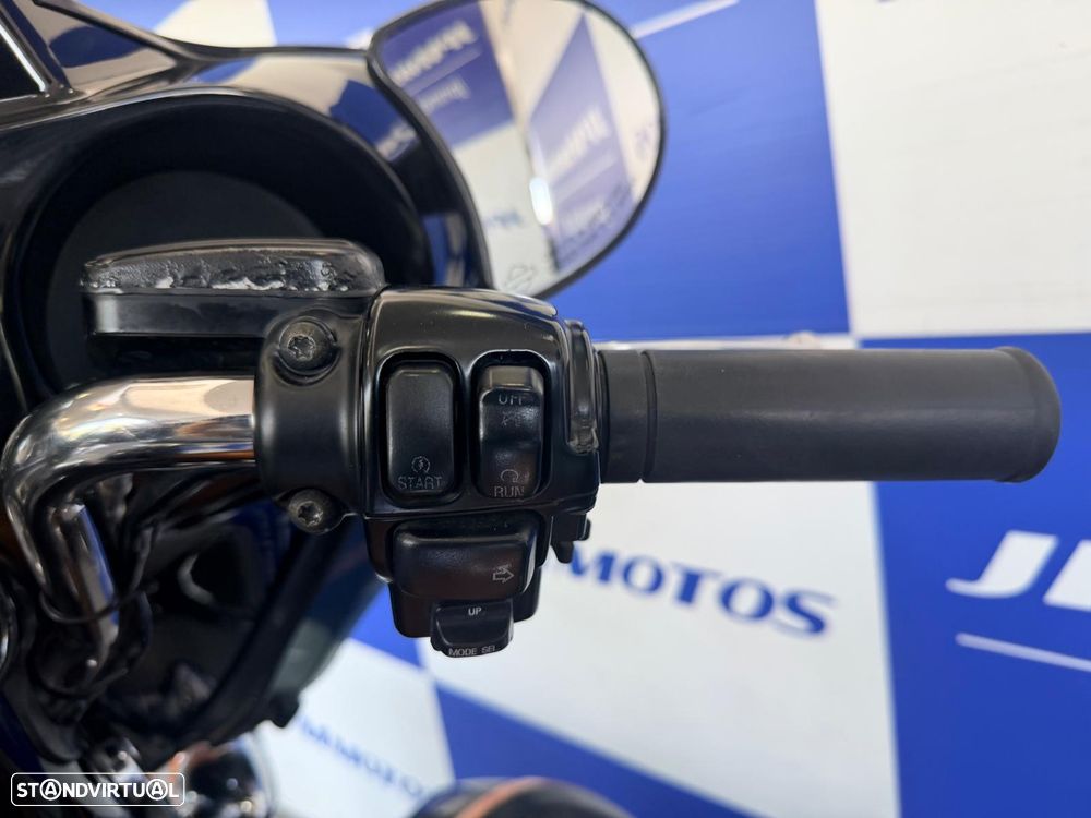 Harley-Davidson Street Glide - 7