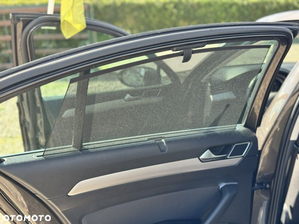 Volkswagen Passat 1.5 TSI EVO Comfortline - 25