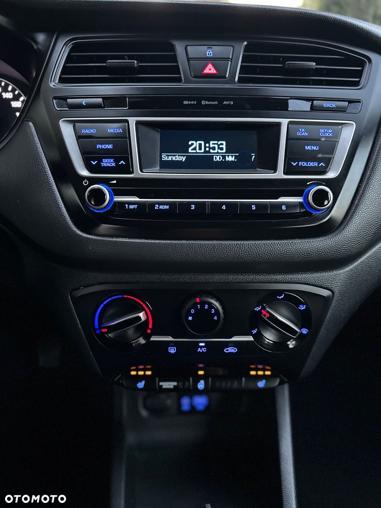 Hyundai i20 1.2 YES Plus - 34