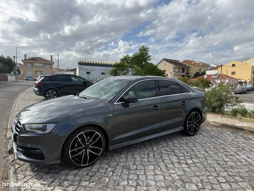 Audi A3 Limousine 1.6 TDI S tronic S line Sport Pack - 3