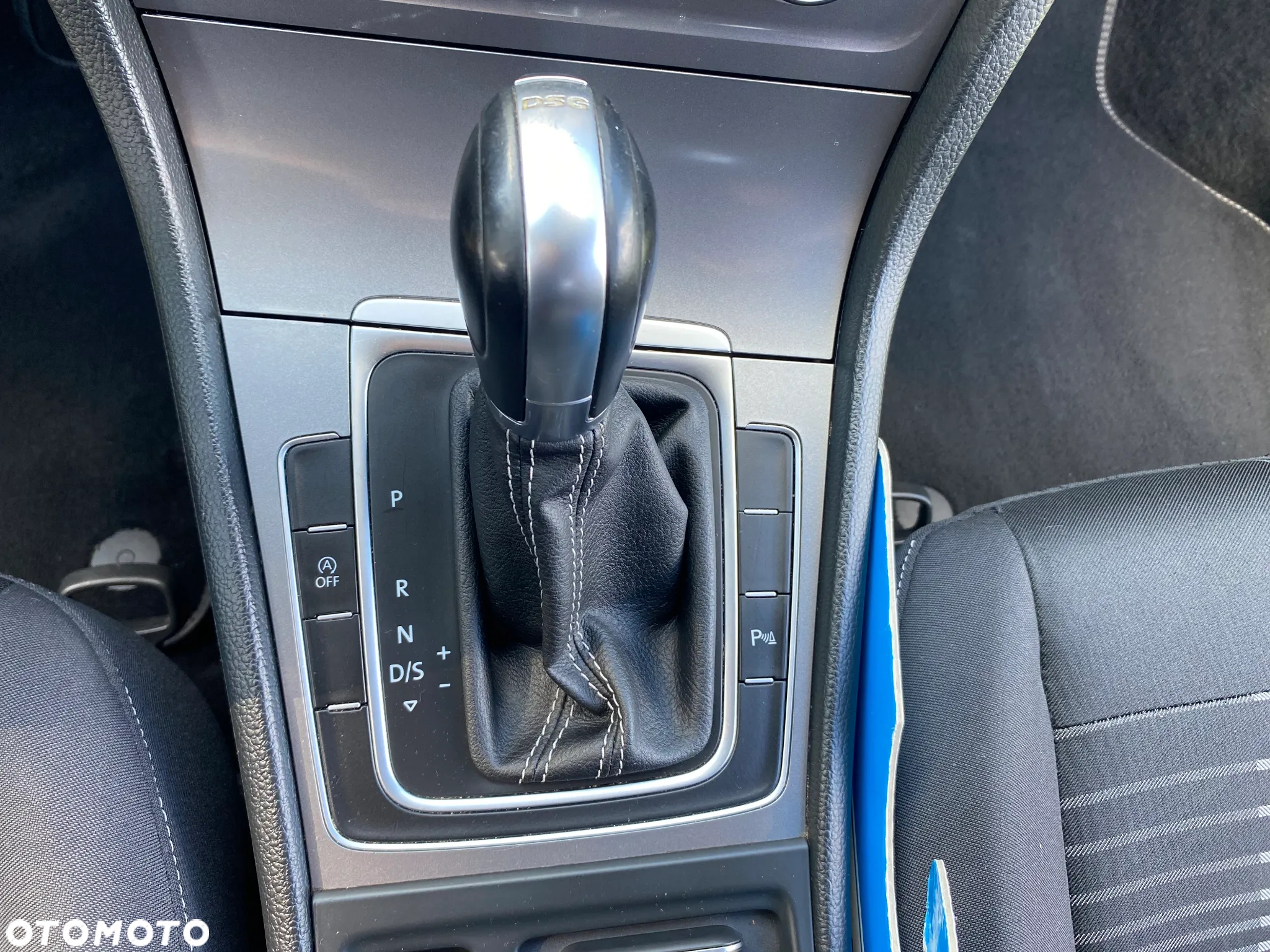 Volkswagen Golf VII 1.6 TDI BMT Highline DSG - 22