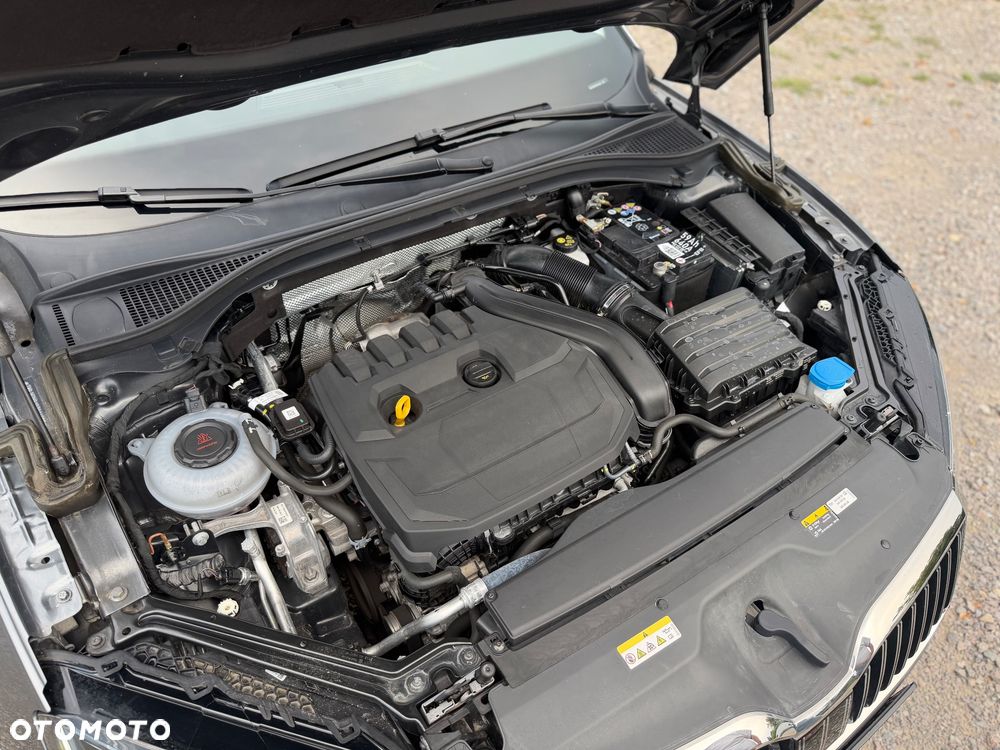 Skoda Superb 1.5 TSI mHEV Selection DSG - 37