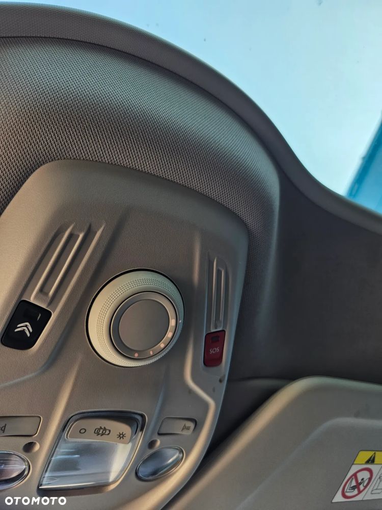 Citroën C4 Grand Picasso 2.0 BlueHDi Exclusive - 24