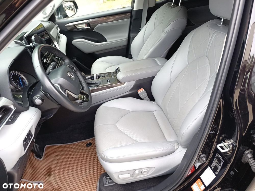 Toyota Highlander - 25