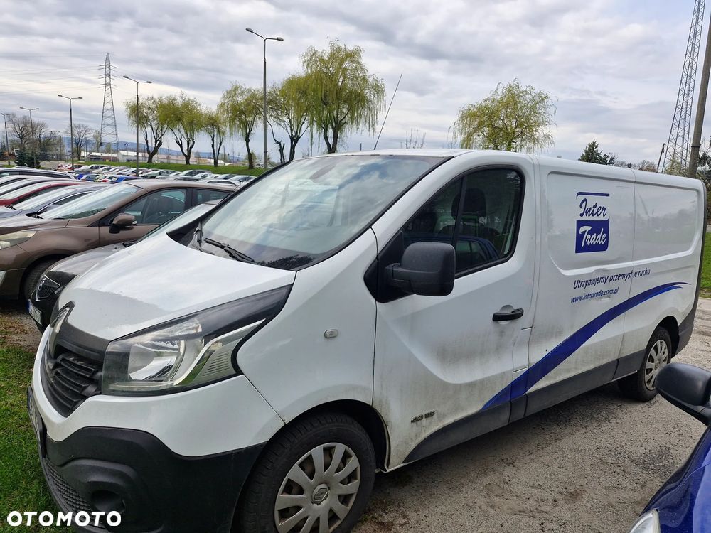Renault TRAFIC - 1