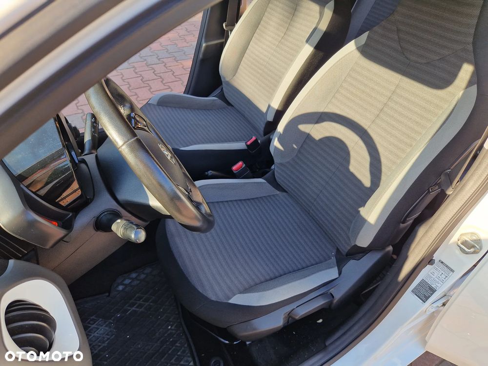 Toyota Aygo 1.0 VVT-i JBL Edition - 28